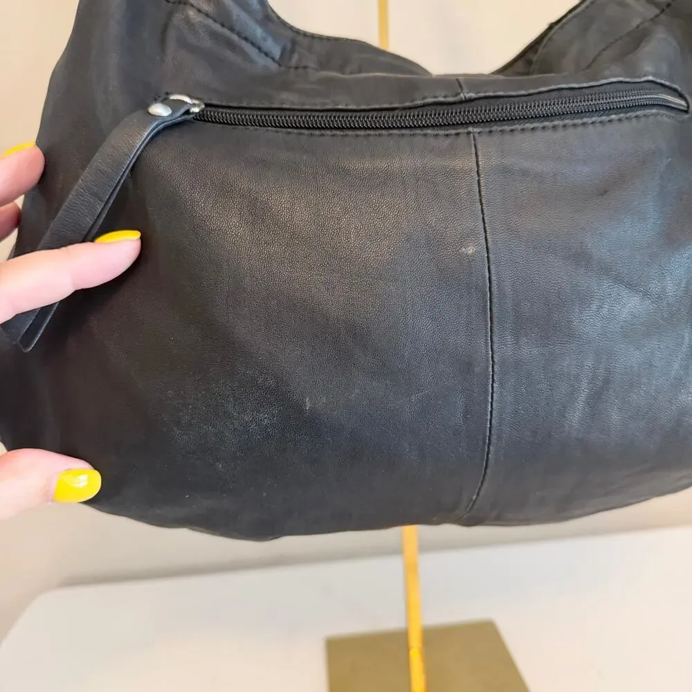 Perlina Hobo Shoulder Bag OS Black Leather Multi Pocket Shoulder Purse Slouchy